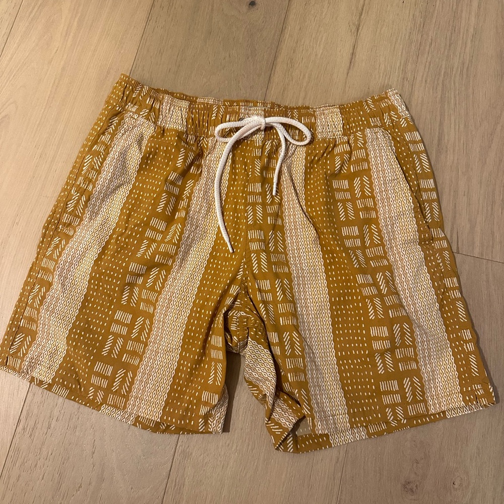 J Cree Men’s swim shorts size Medium